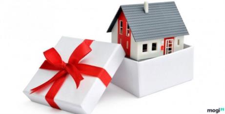 Công chứng hợp đồng tặng cho quyền sử dụng đất